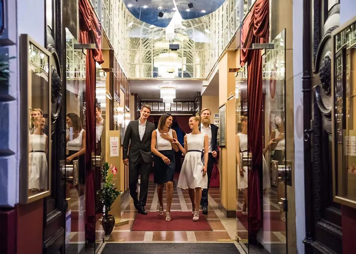 Theaterhotel & 4* Viena